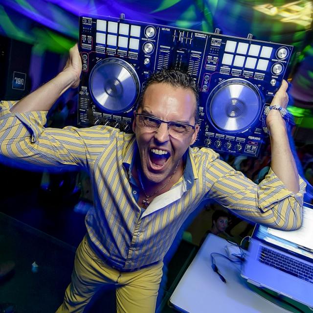 DJ El Samurai de Cuba