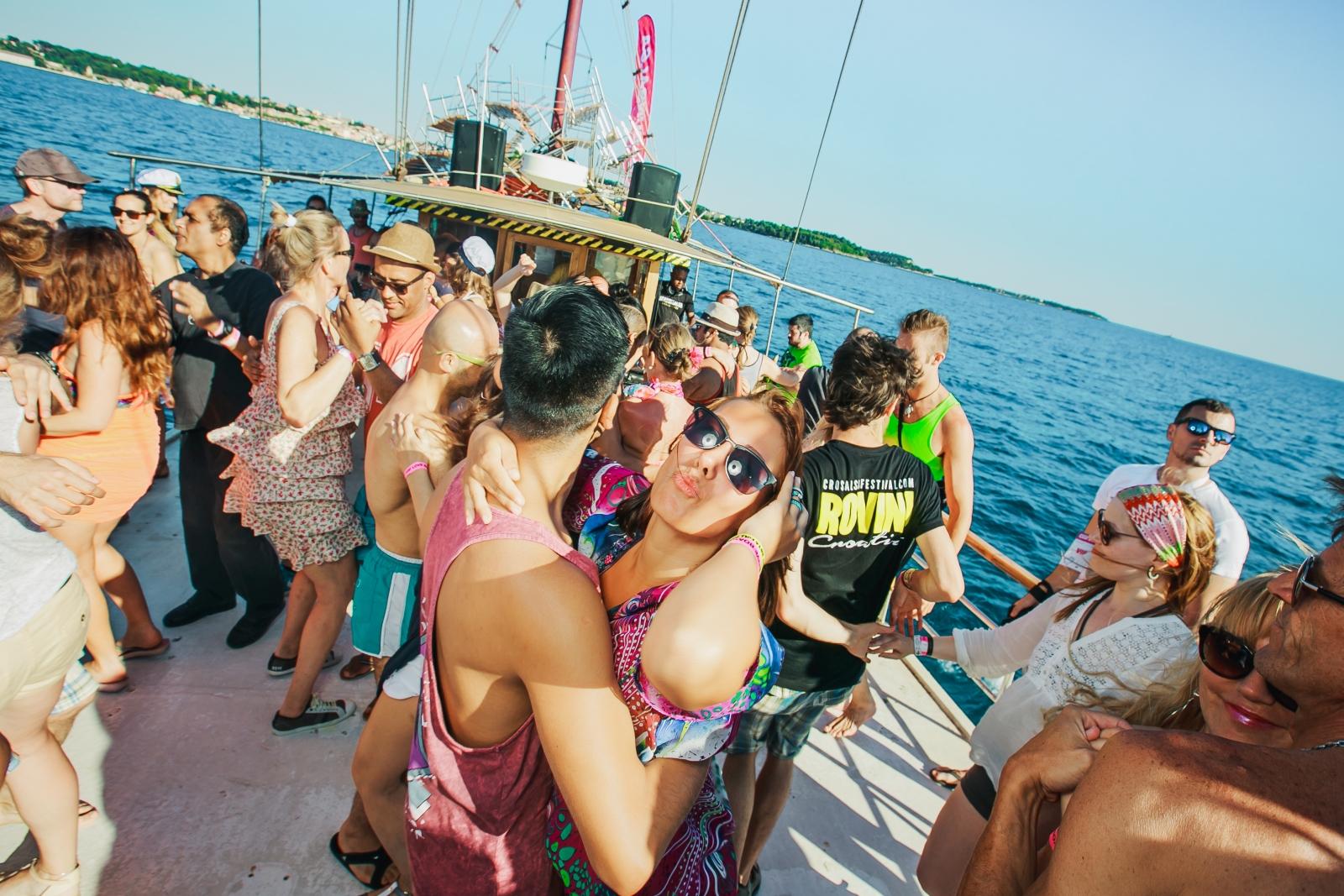 Sensual Cruise