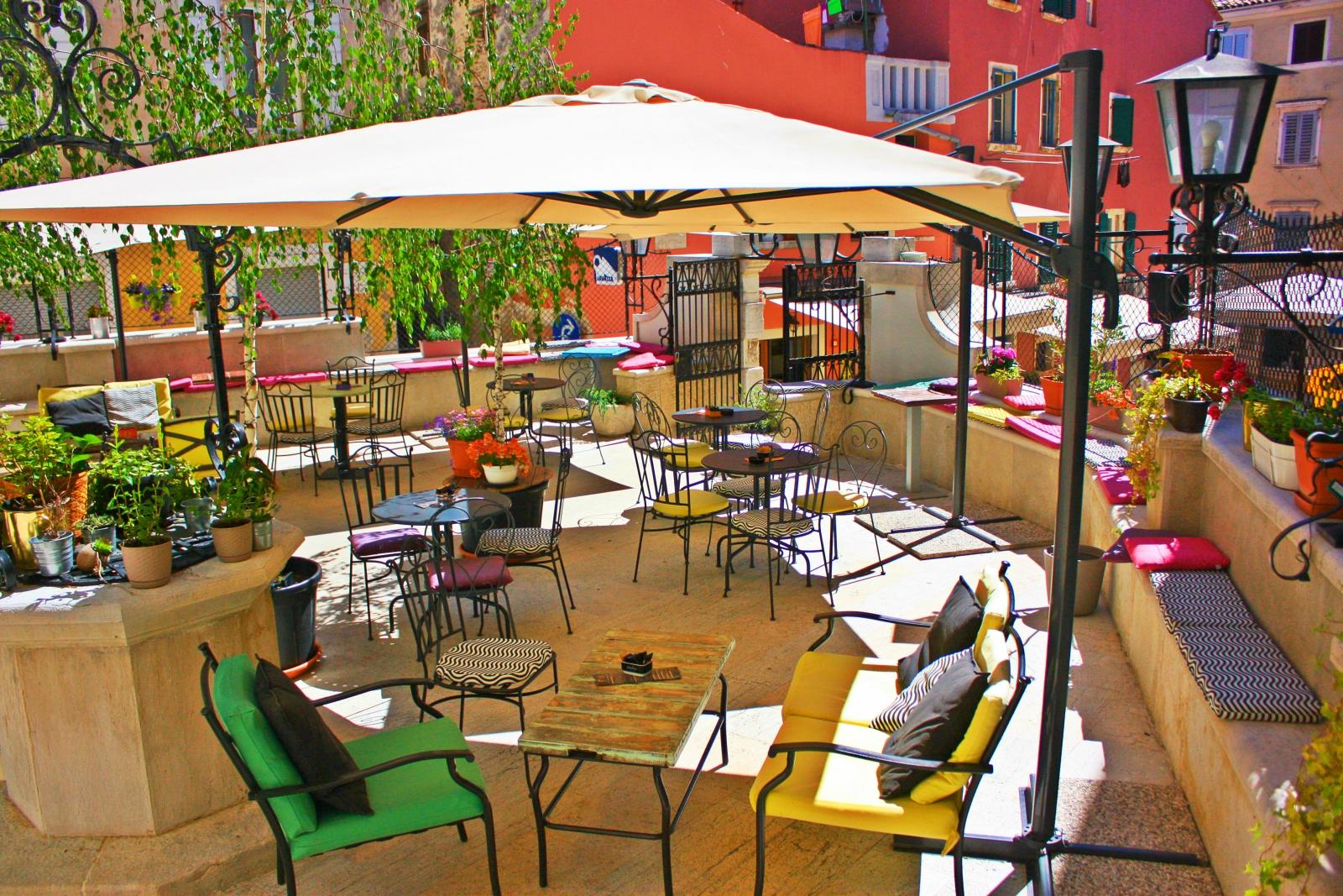 Circolo Sensual Hangout
