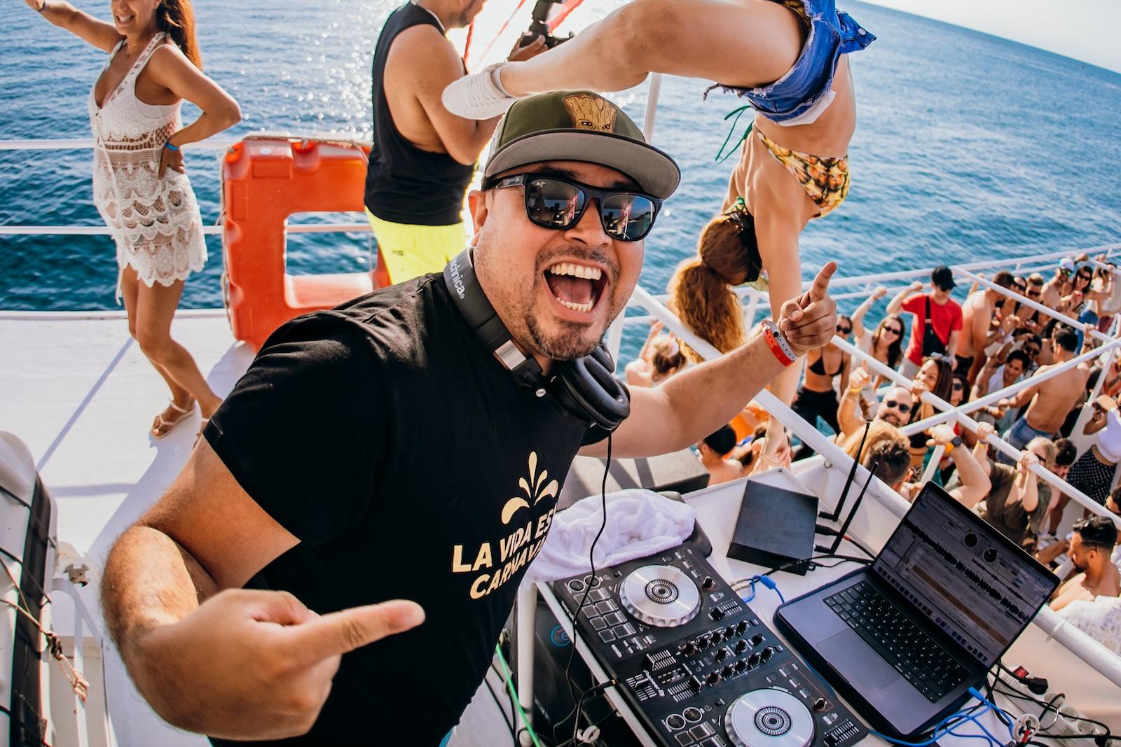 DJ Julian Mr. M