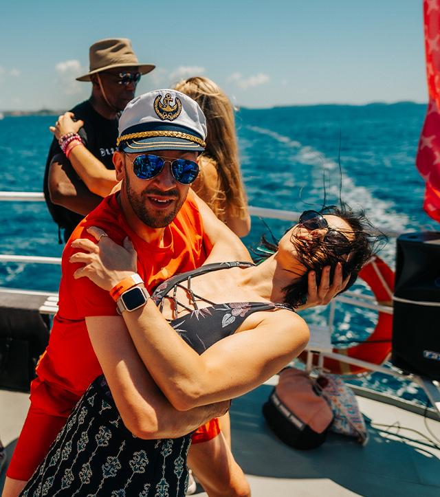 Salsa Party Boat