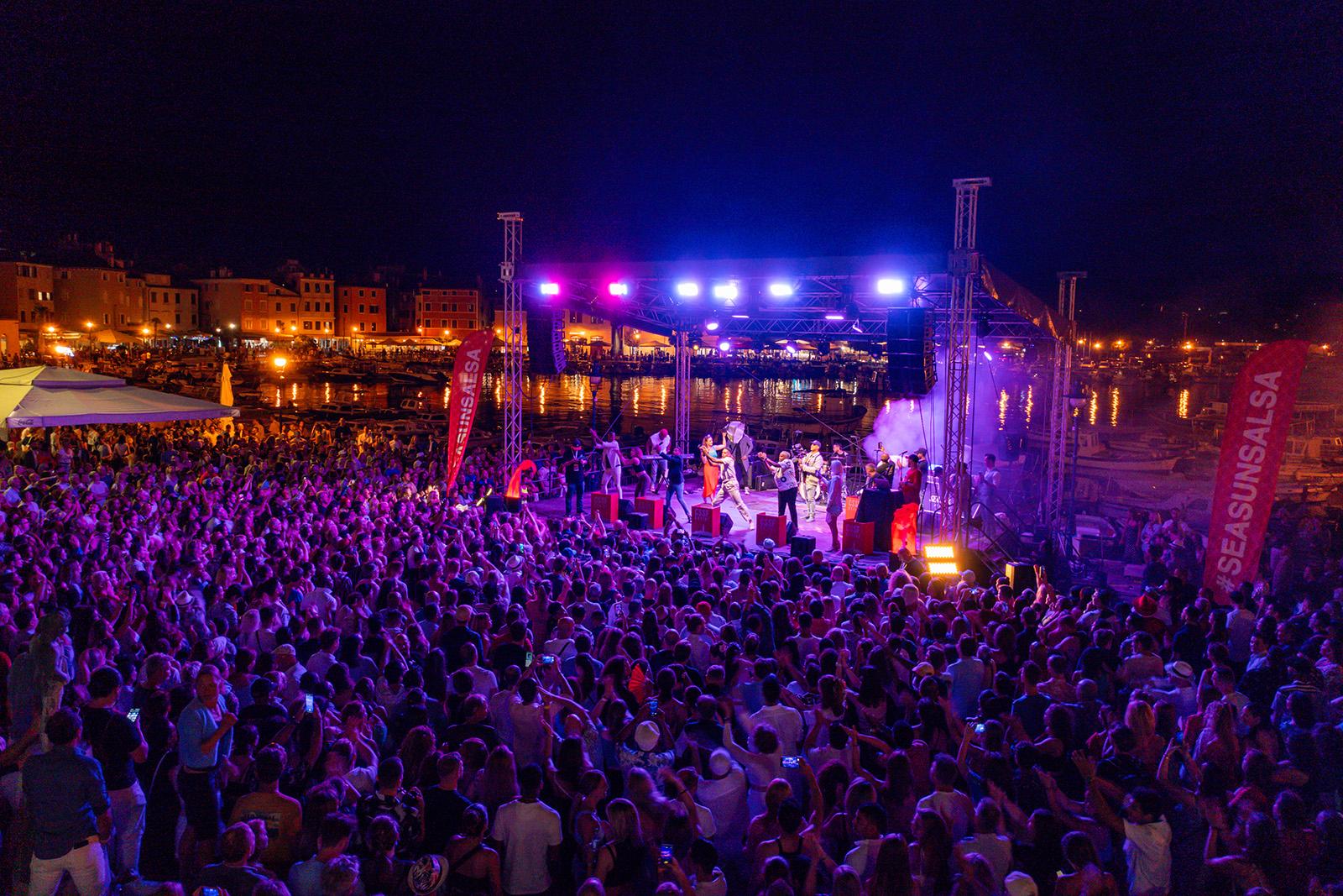 Grande Fiesta 