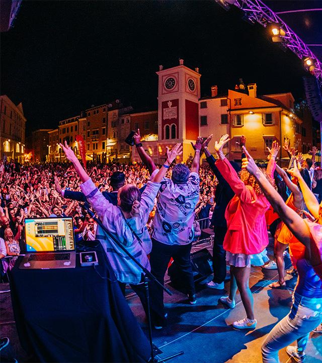 Grande Fiesta 