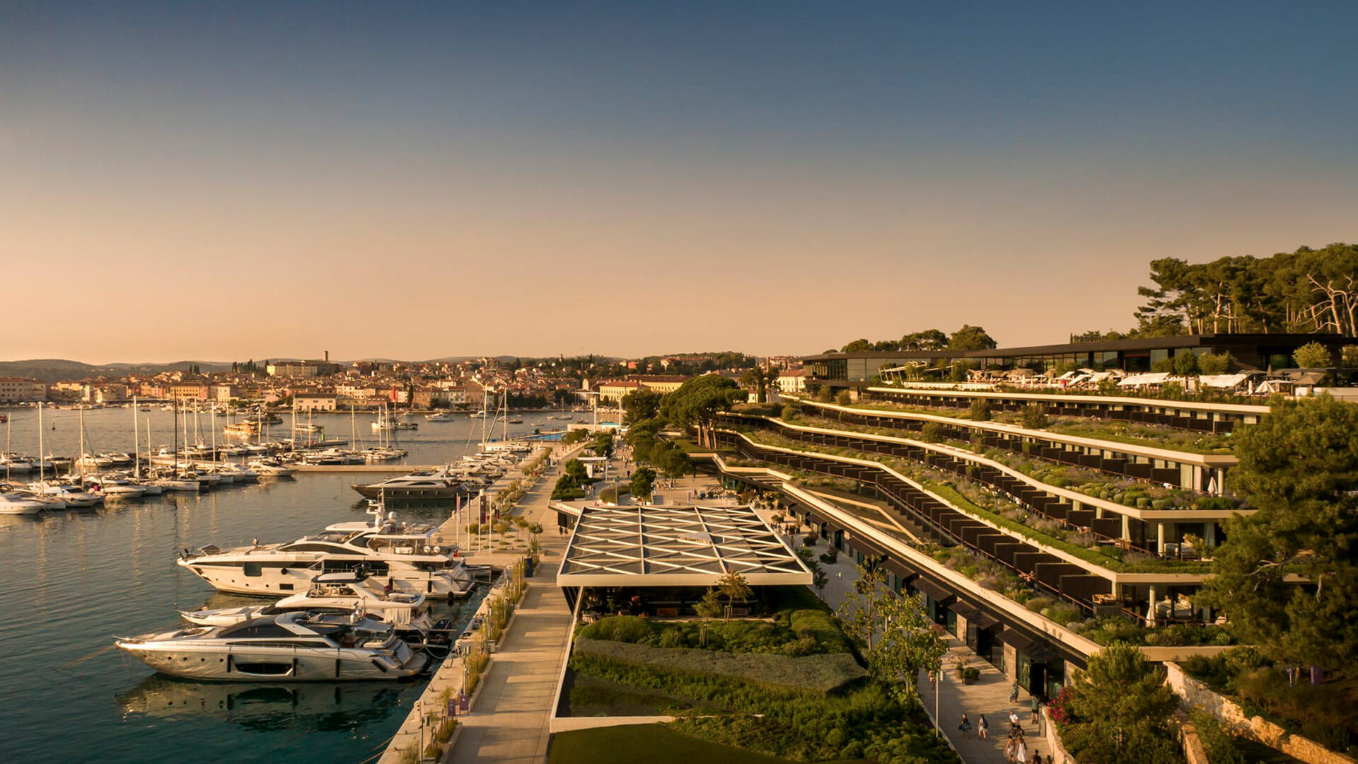 Grand Park Hotel Rovinj (5+*)
